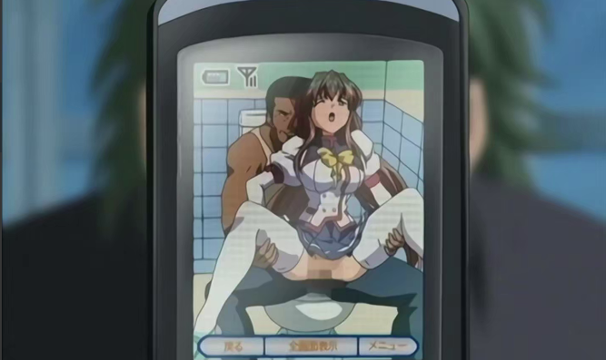 在校大学生被校外大叔长期胁迫}