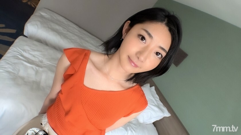 SIRO-3854 【第一枪】【小脸美人】【作弊SEX】在花店工作的招牌女郎。婚前背叛不道德的性行为。超乎想像的傻逼... 网上AV应用→AV体验拍摄1052}