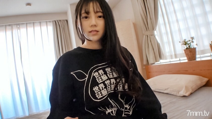SIRO-3849 应用业馀，第一次 AV 拍摄 83 追逐乐队的服装工作的小动物女孩。看起来像这样，我在现场音乐会上大吃一惊！ !!为乐队脱掉皮。用F罩杯巨乳比头撞更猛烈地摇晃漂亮屁股！ !!}