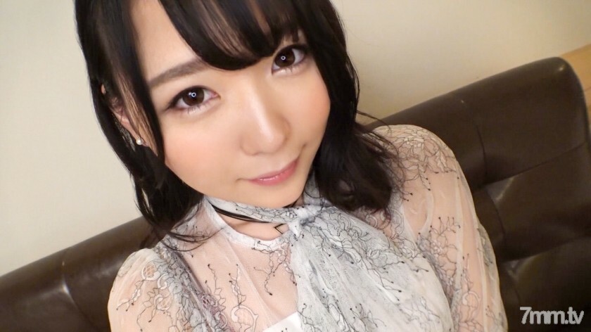 SIRO-4266 【第一枪】【敏感少女】【脸上有性欲的类型】从修长美人的超短裙中伸出的性感美腿。最可爱害羞的表情，却对舒服的地方反应灵敏..网络AV应用→AV体验拍摄1339}